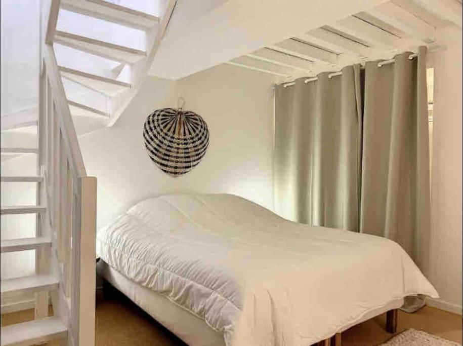 Loft/Jardin Et Parking : Le Petit Clos Bourdet Honfleur Esterno foto
